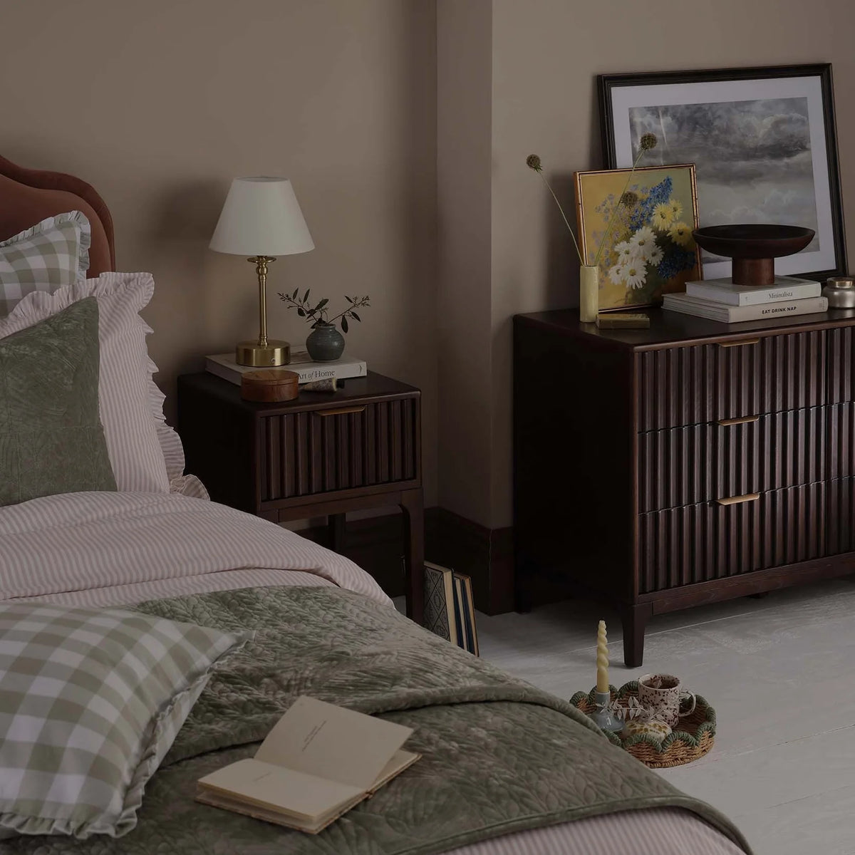 Ravon Chest of Drawers