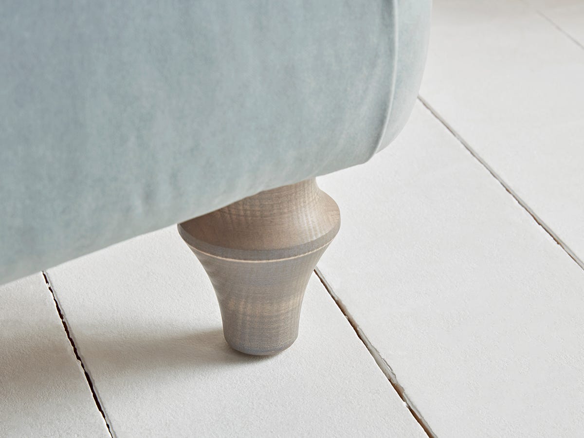 Erwin Loveseat - Ramgarh Crafts