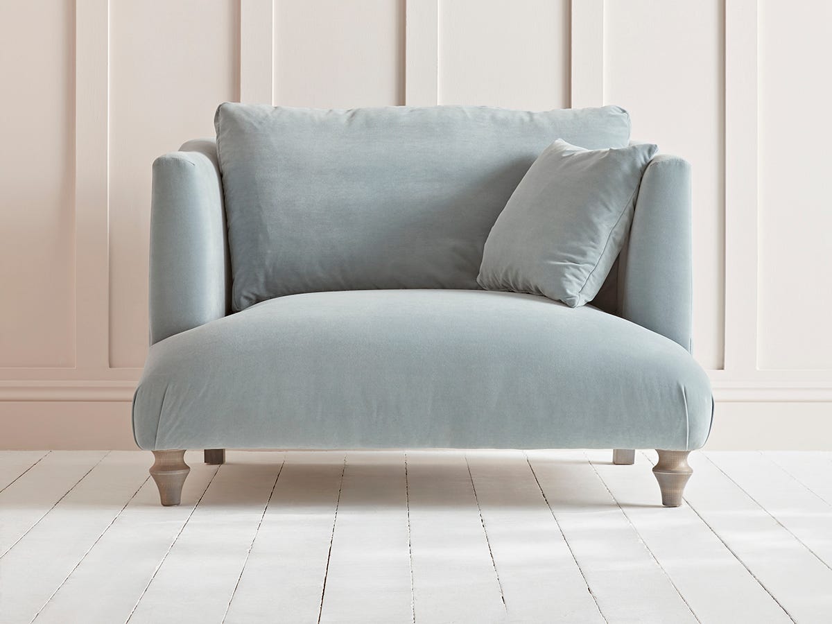 Erwin Loveseat - Ramgarh Crafts