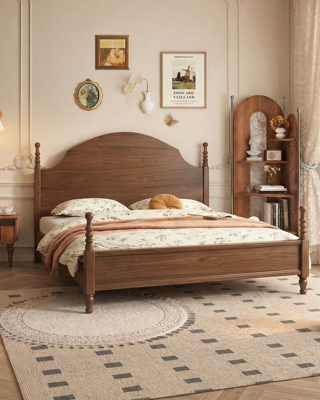 Zuri Bed