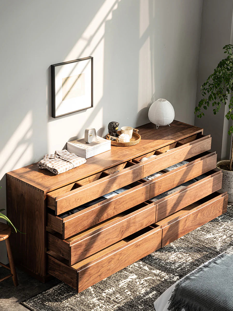 Flynn Chest Of Drawers
