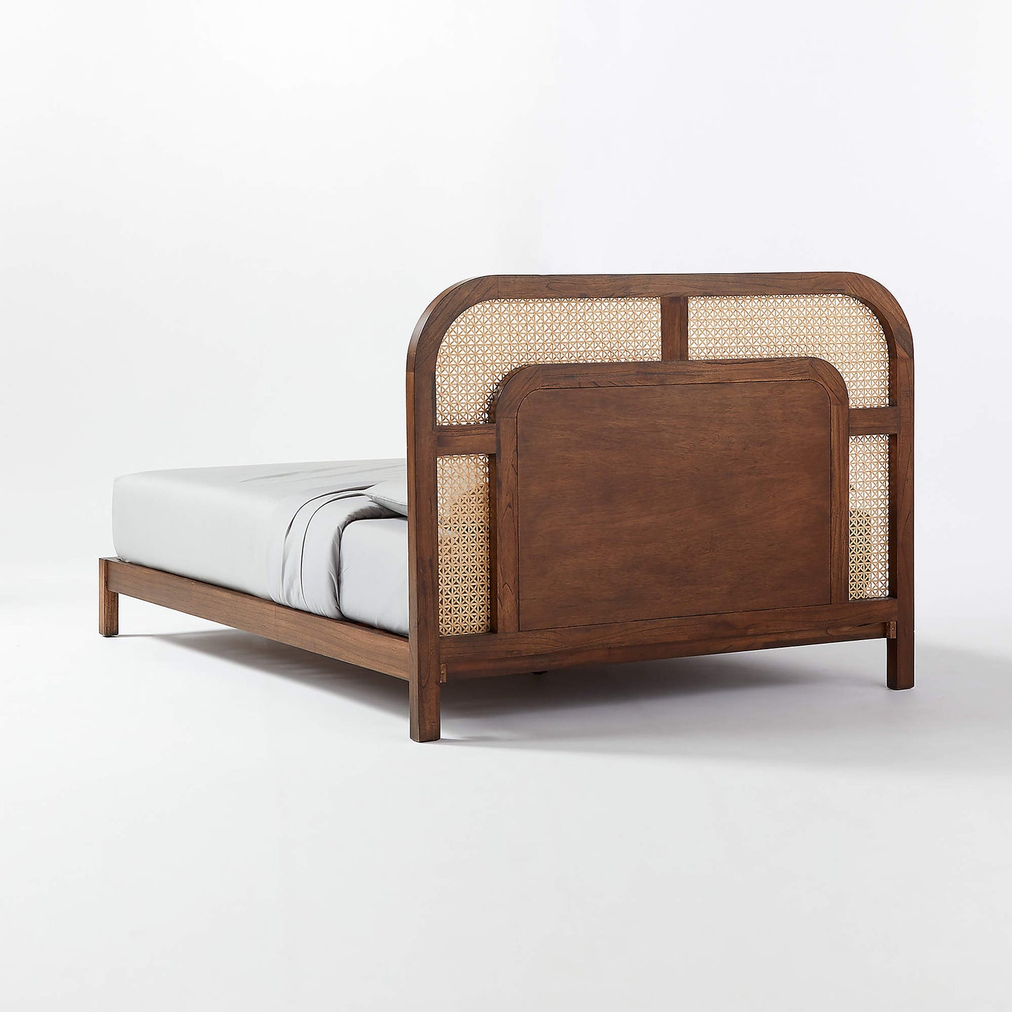 Norway Bed - Ramgarh Crafts