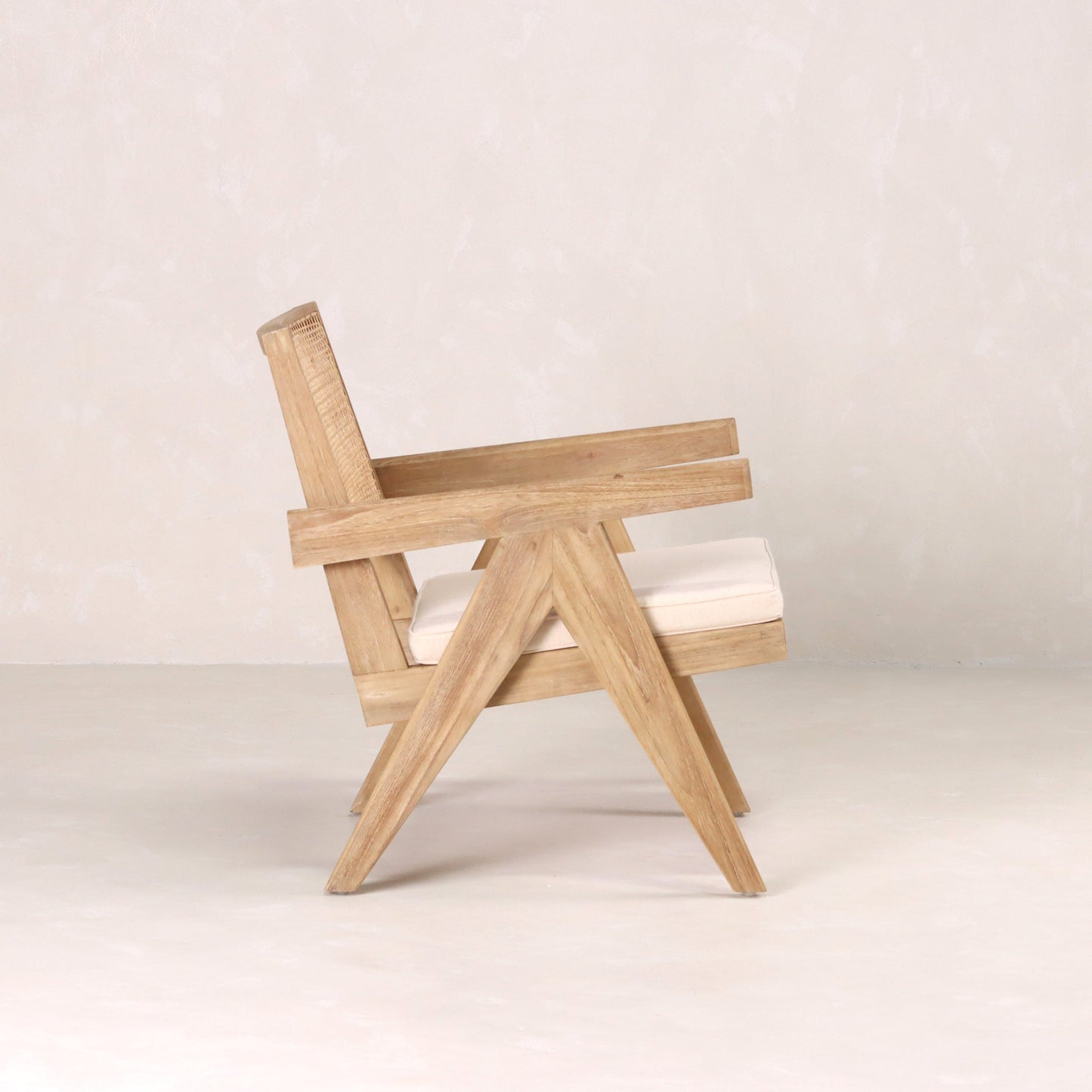 Coco Arm Chair - Ramgarh Crafts