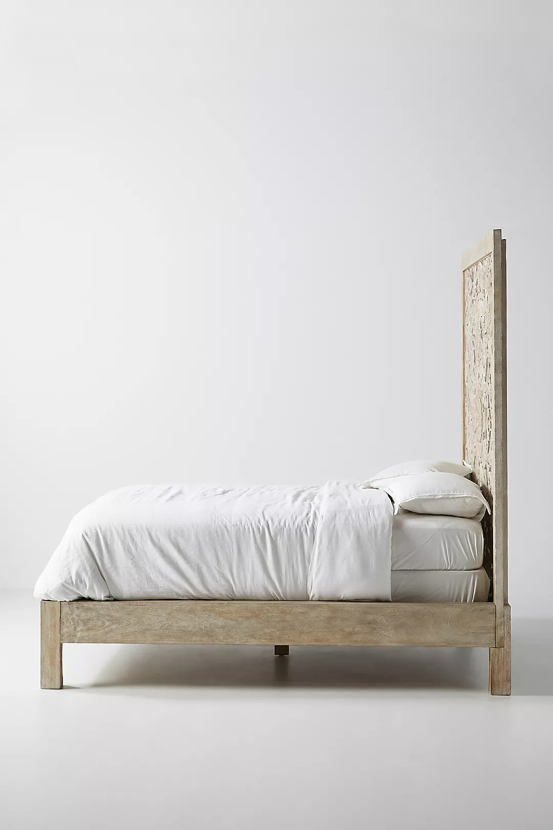 Cogman Bed - Ramgarh Crafts