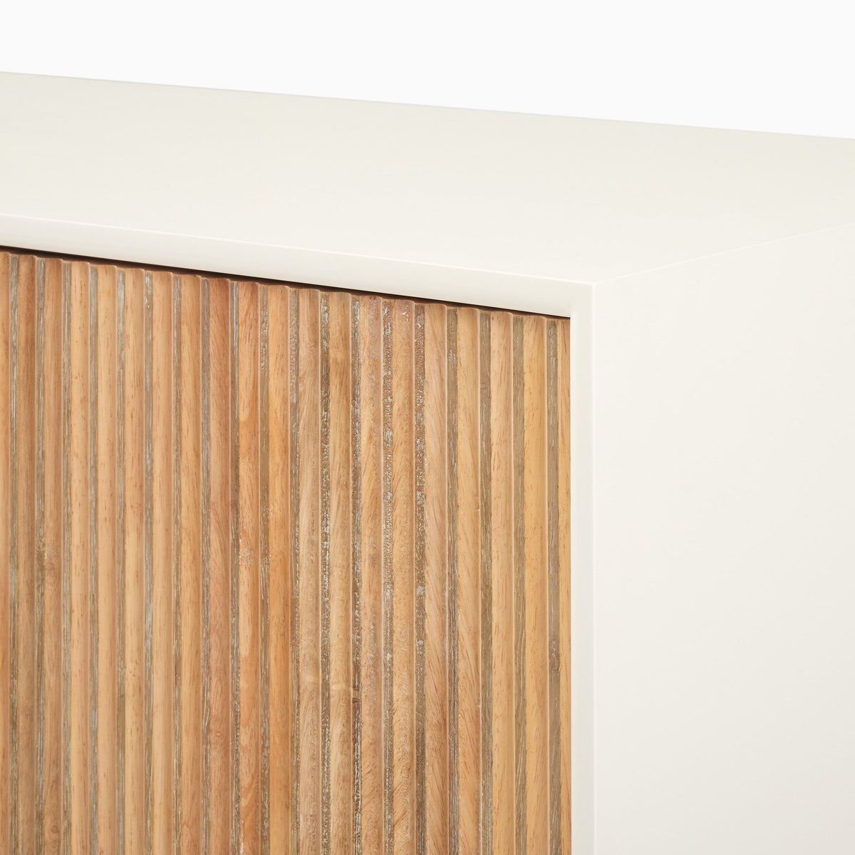 Daria Wardrobe - Ramgarh Crafts