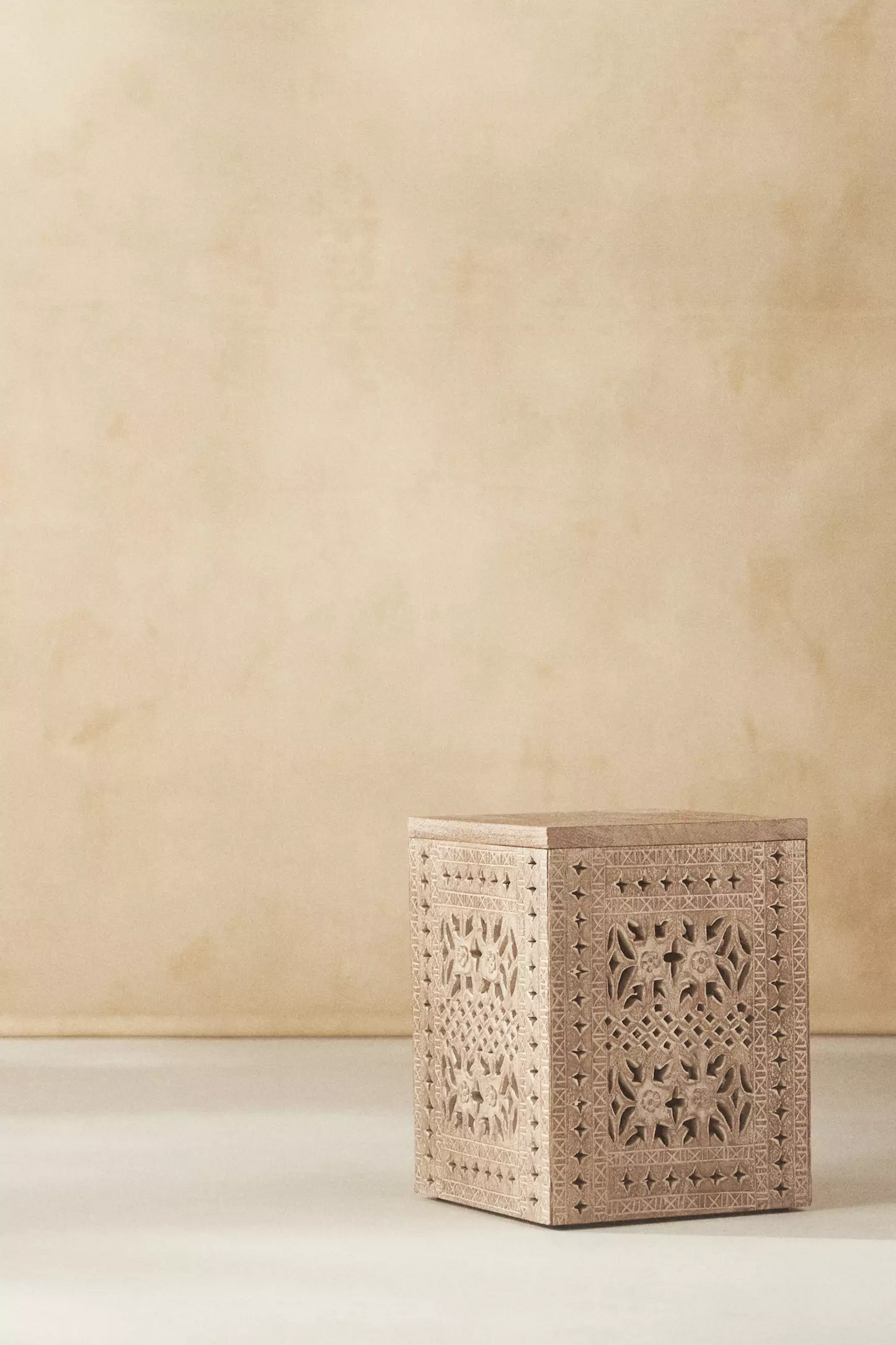 Elsa Carved Stool - Ramgarh Crafts