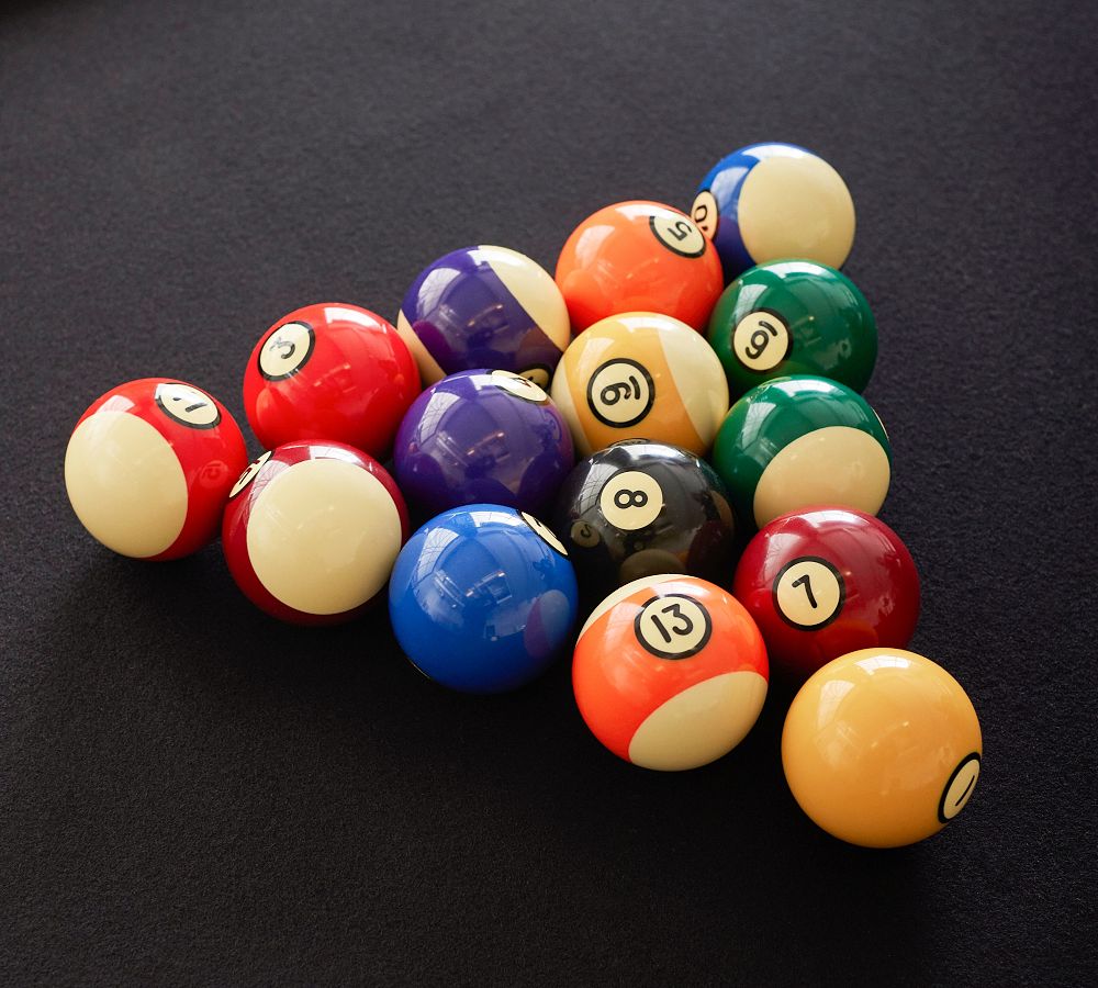 Groot Pool Table