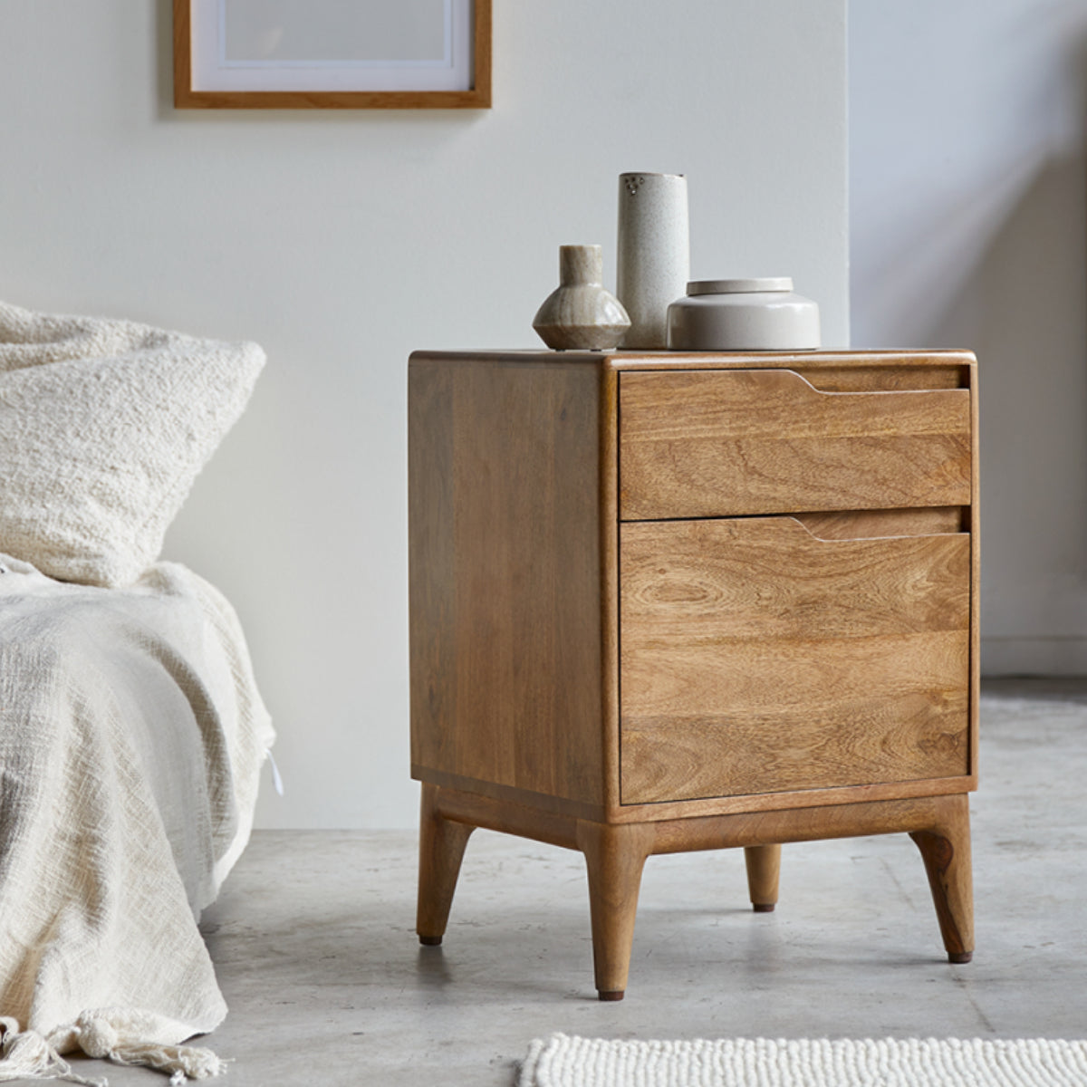 Mojo Bed Side - Ramgarh Crafts