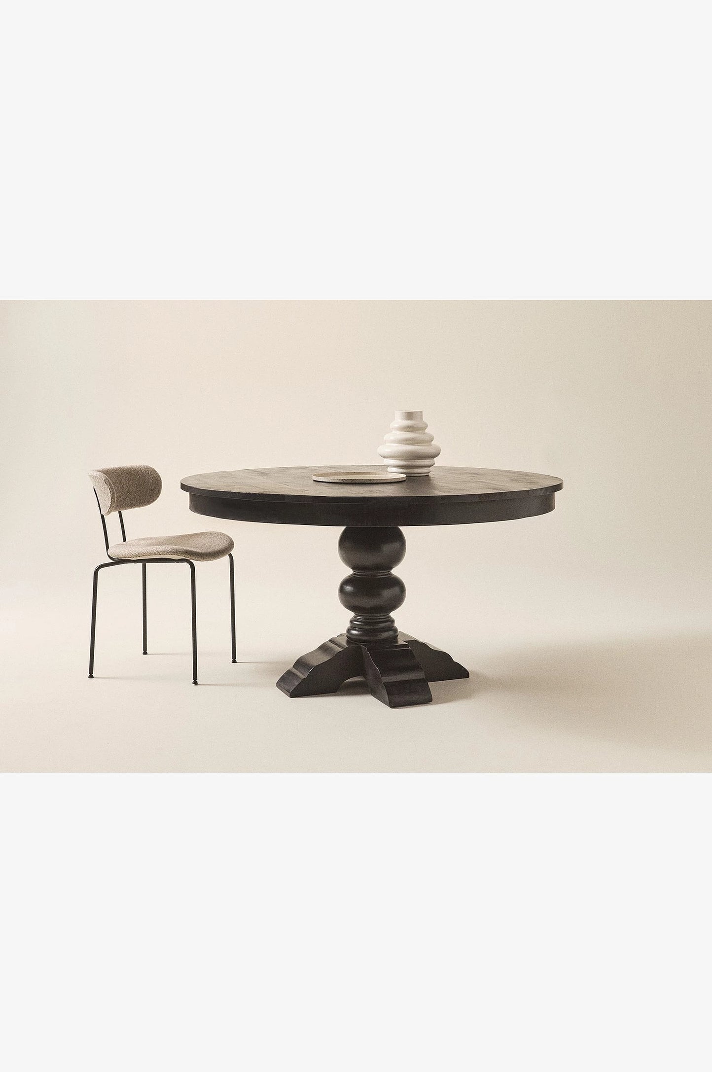 Ashbourne Dining Table