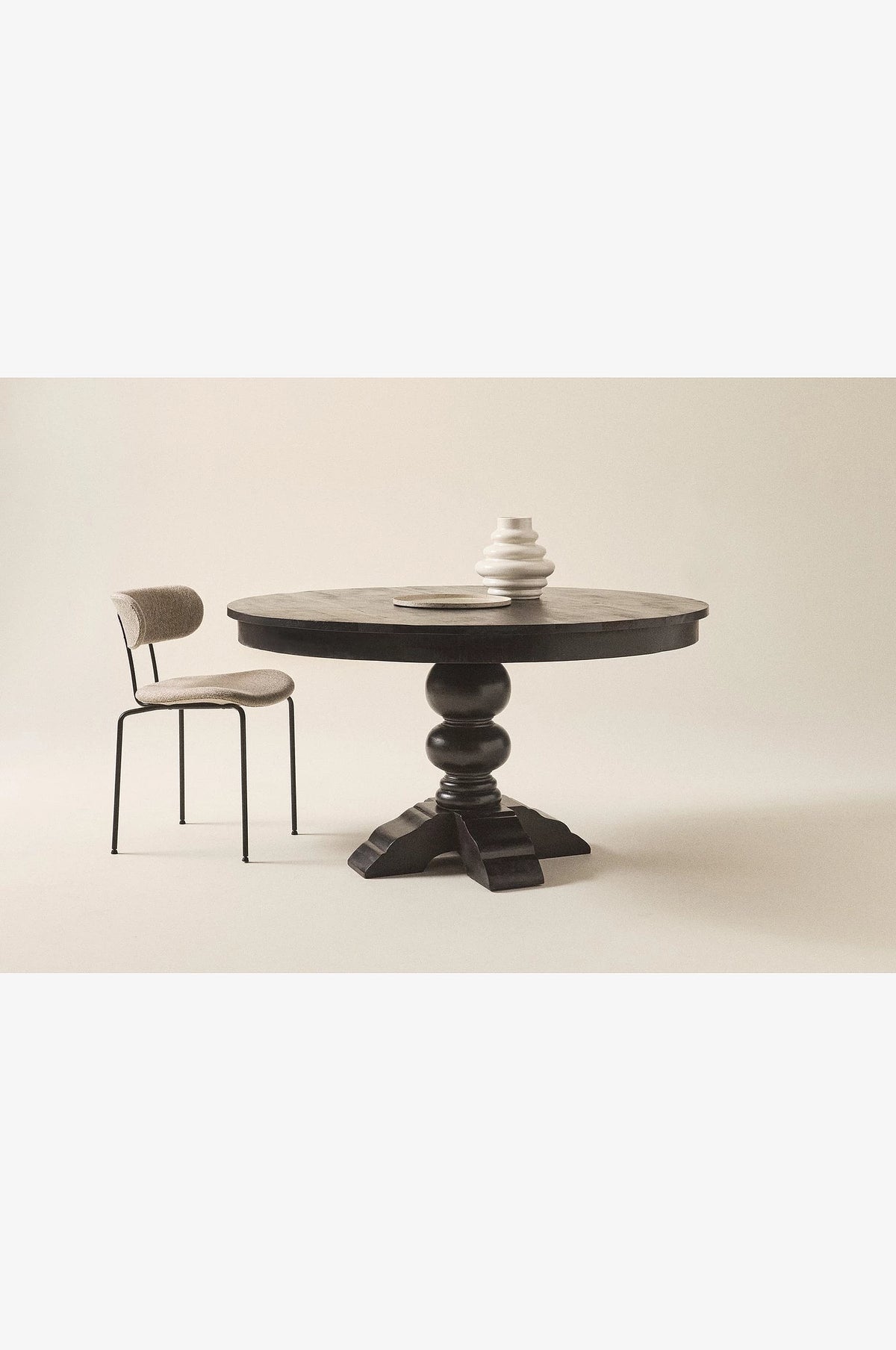 Ashbourne Dining Table