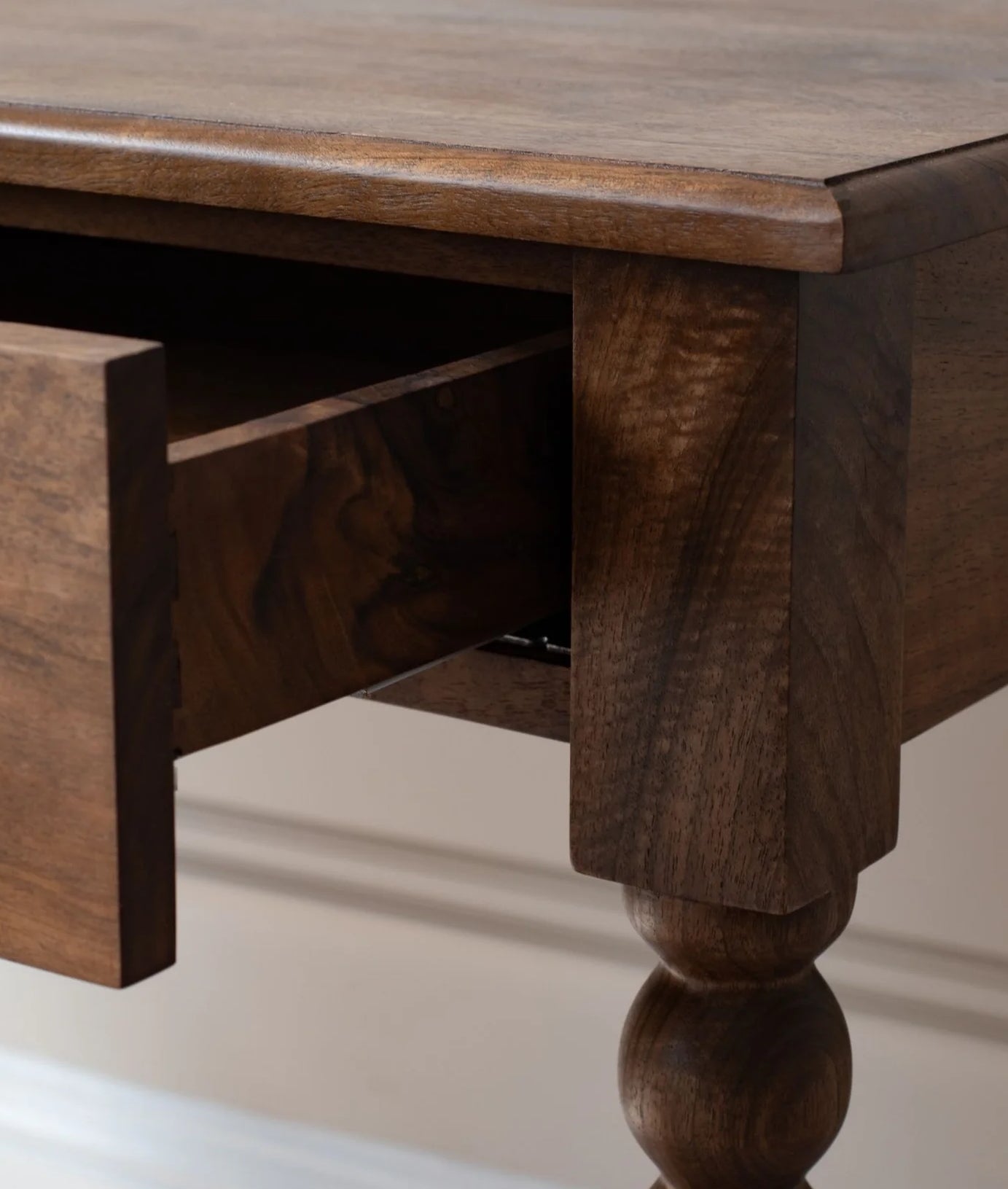 Soren Study Table