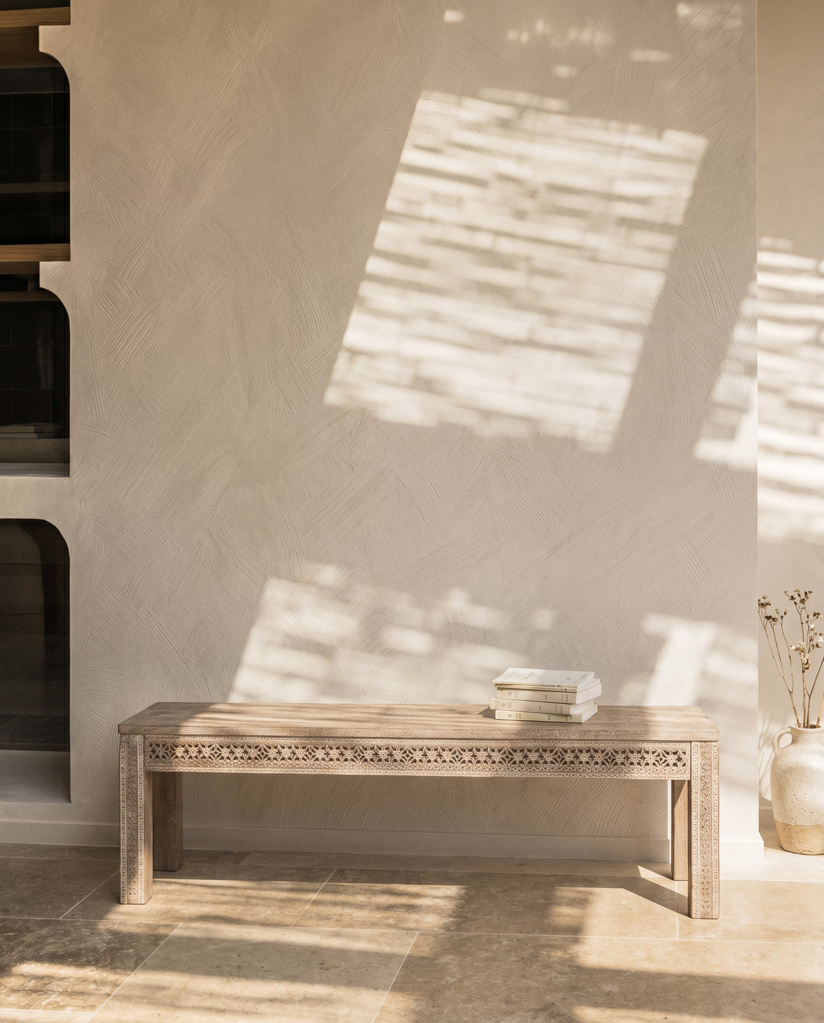 Eraya Bench