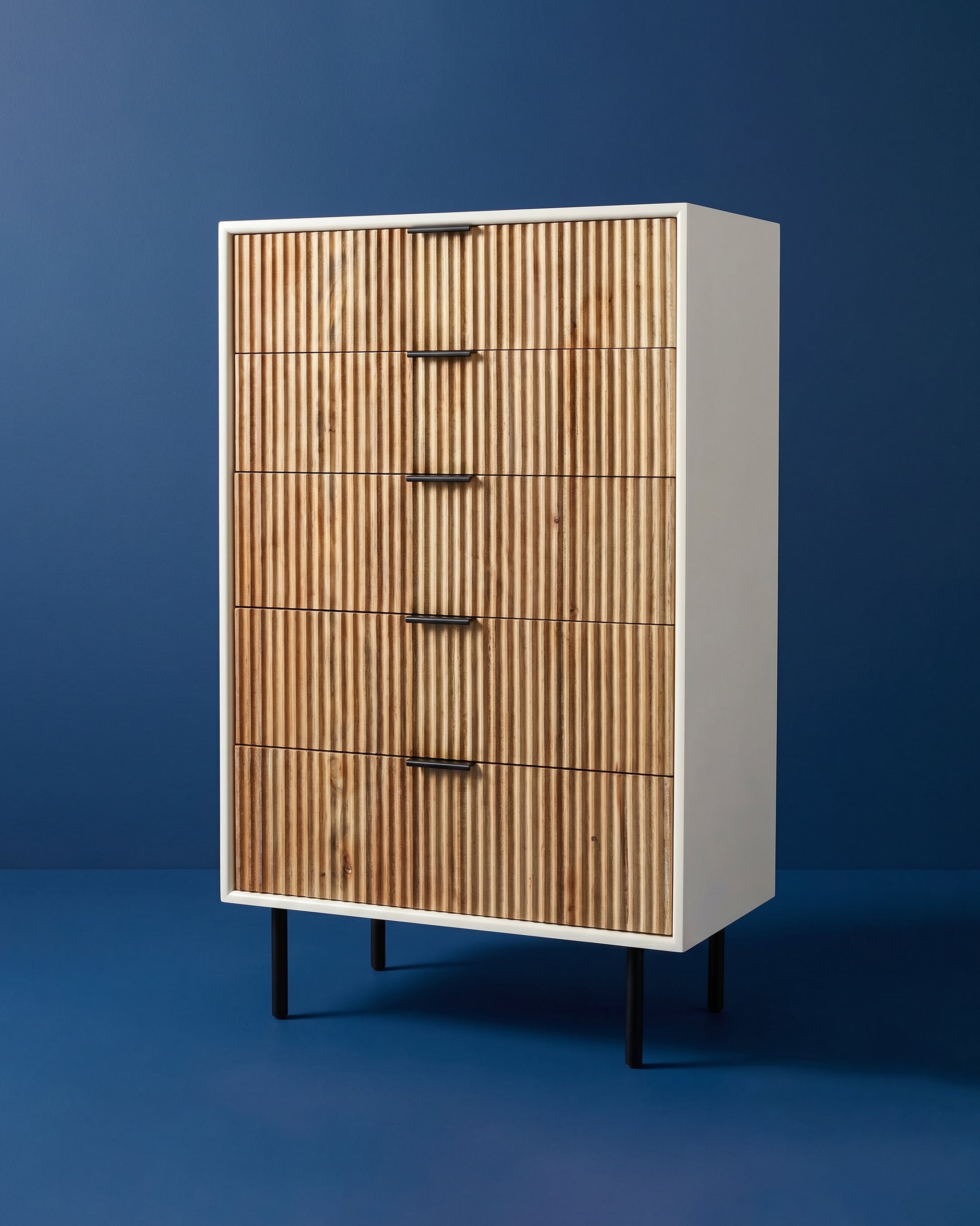 Elsen Chest of Drawers