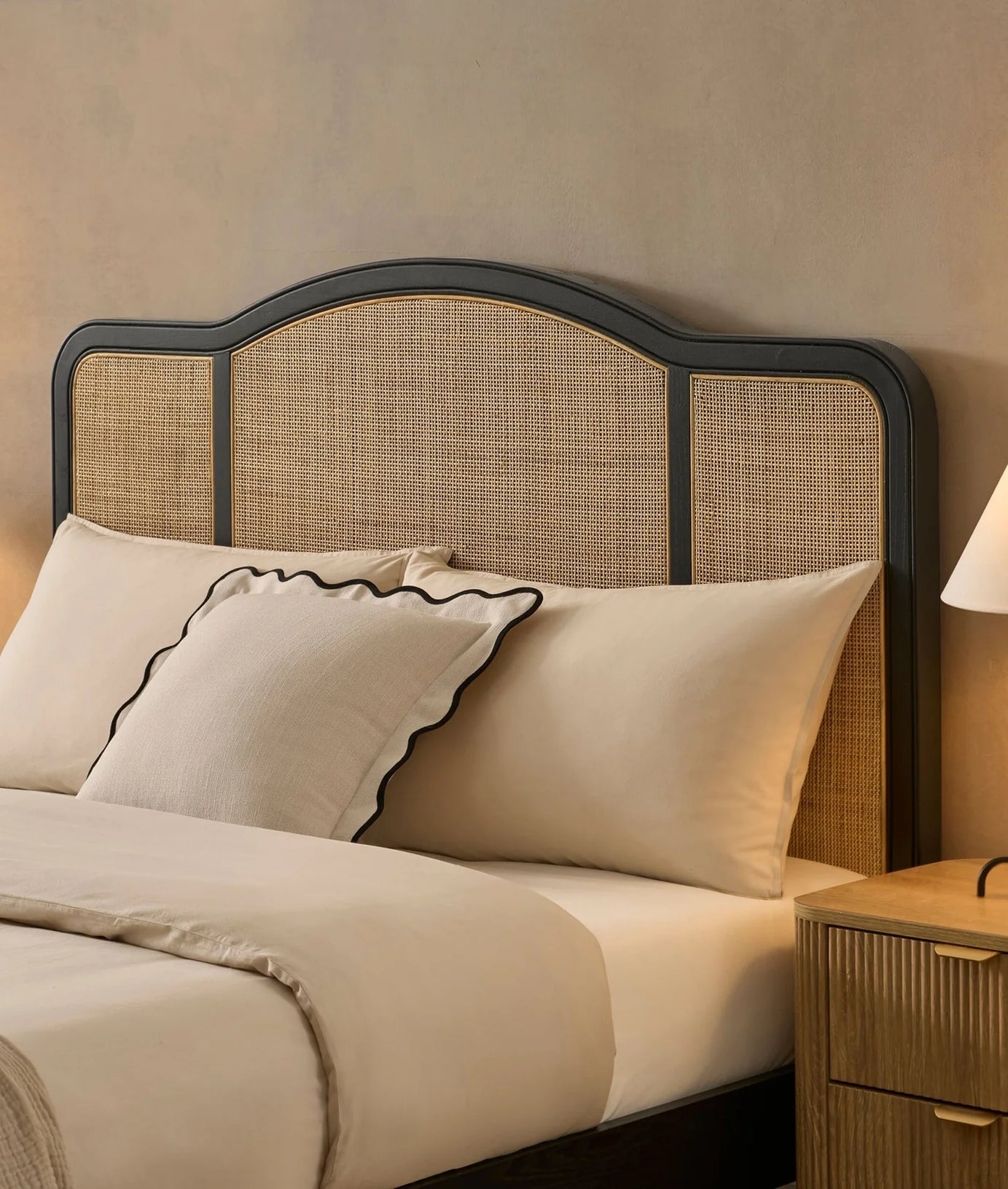 Bromley Bed