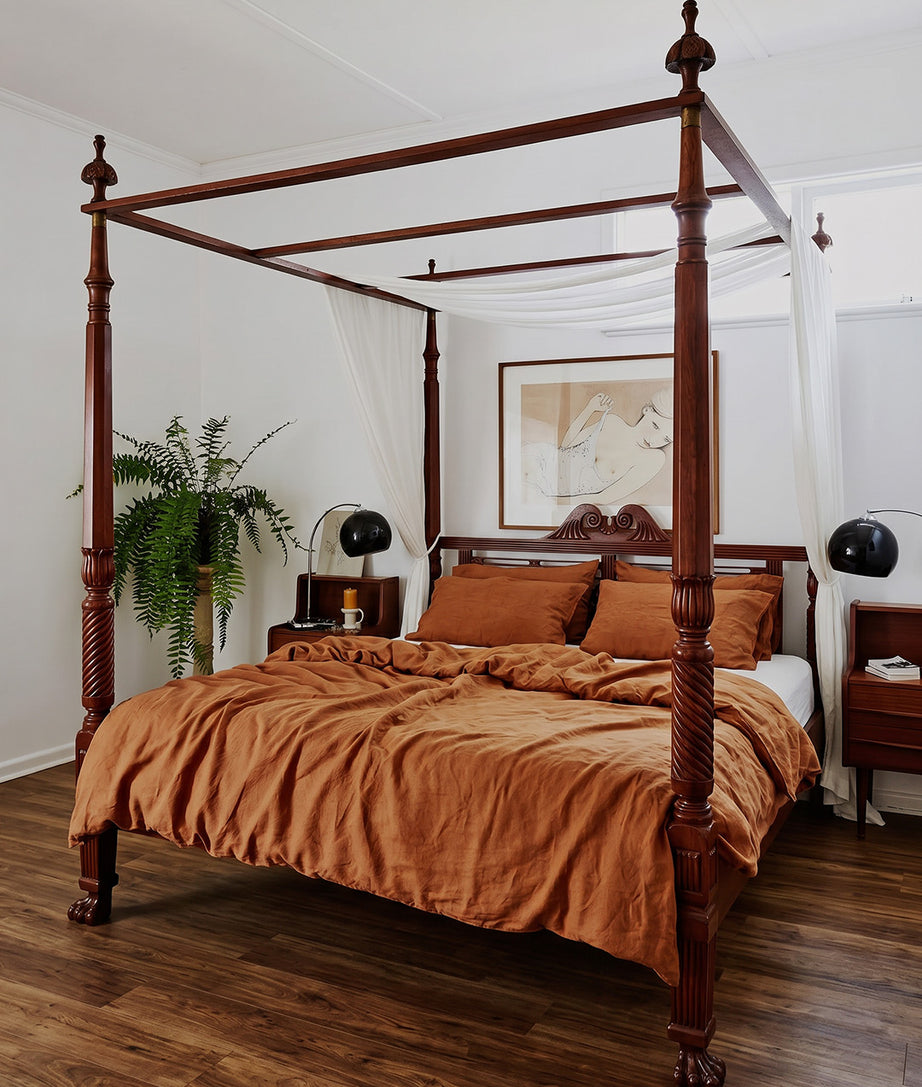 Eurasia Bed