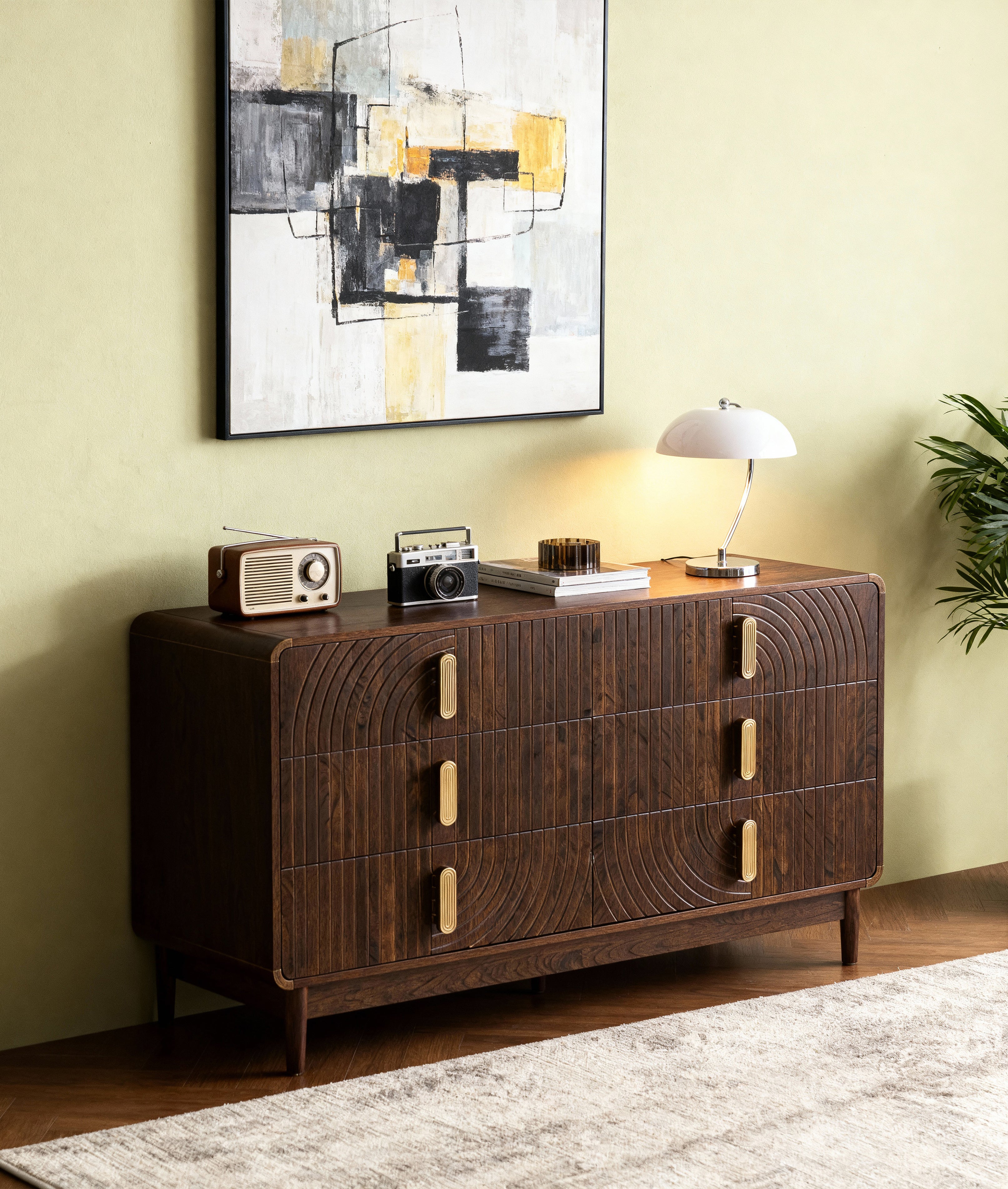 Auren Chest of Drawers