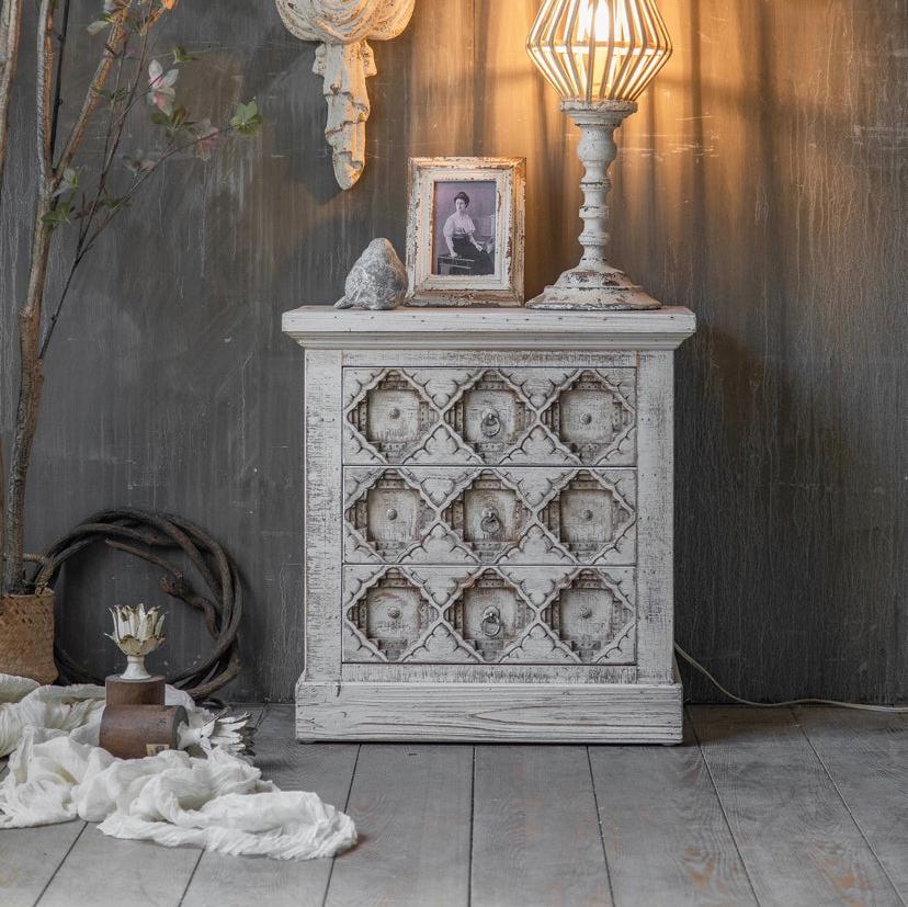 Naksh Bedside Table