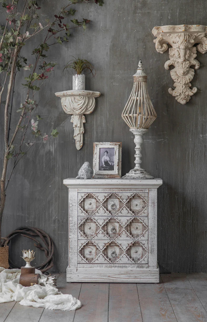 Naksh Bedside Table