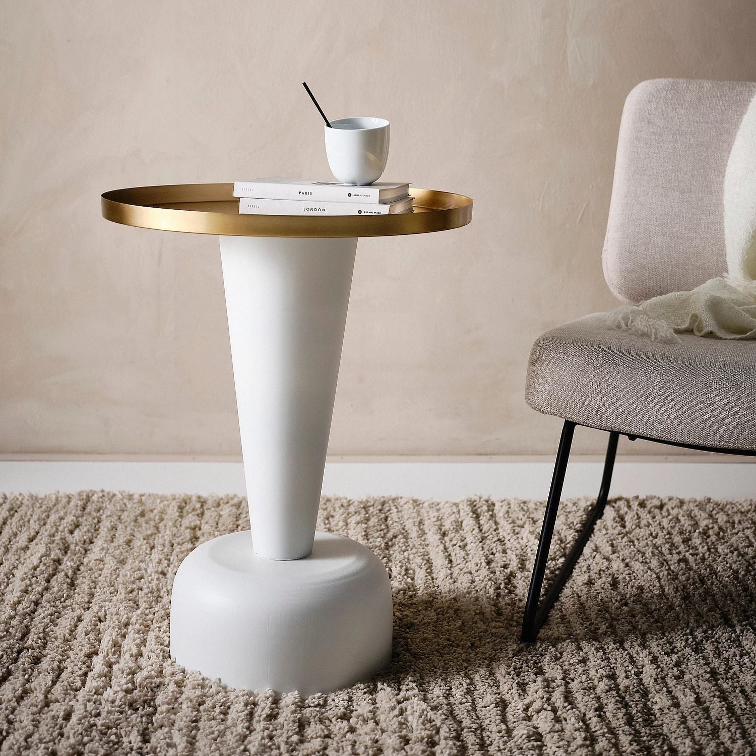 Solis Pedestal End Table
