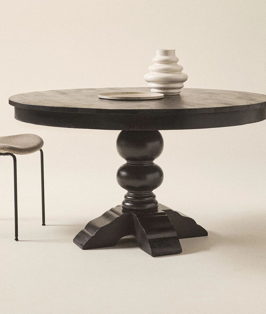 Ashbourne Dining Table