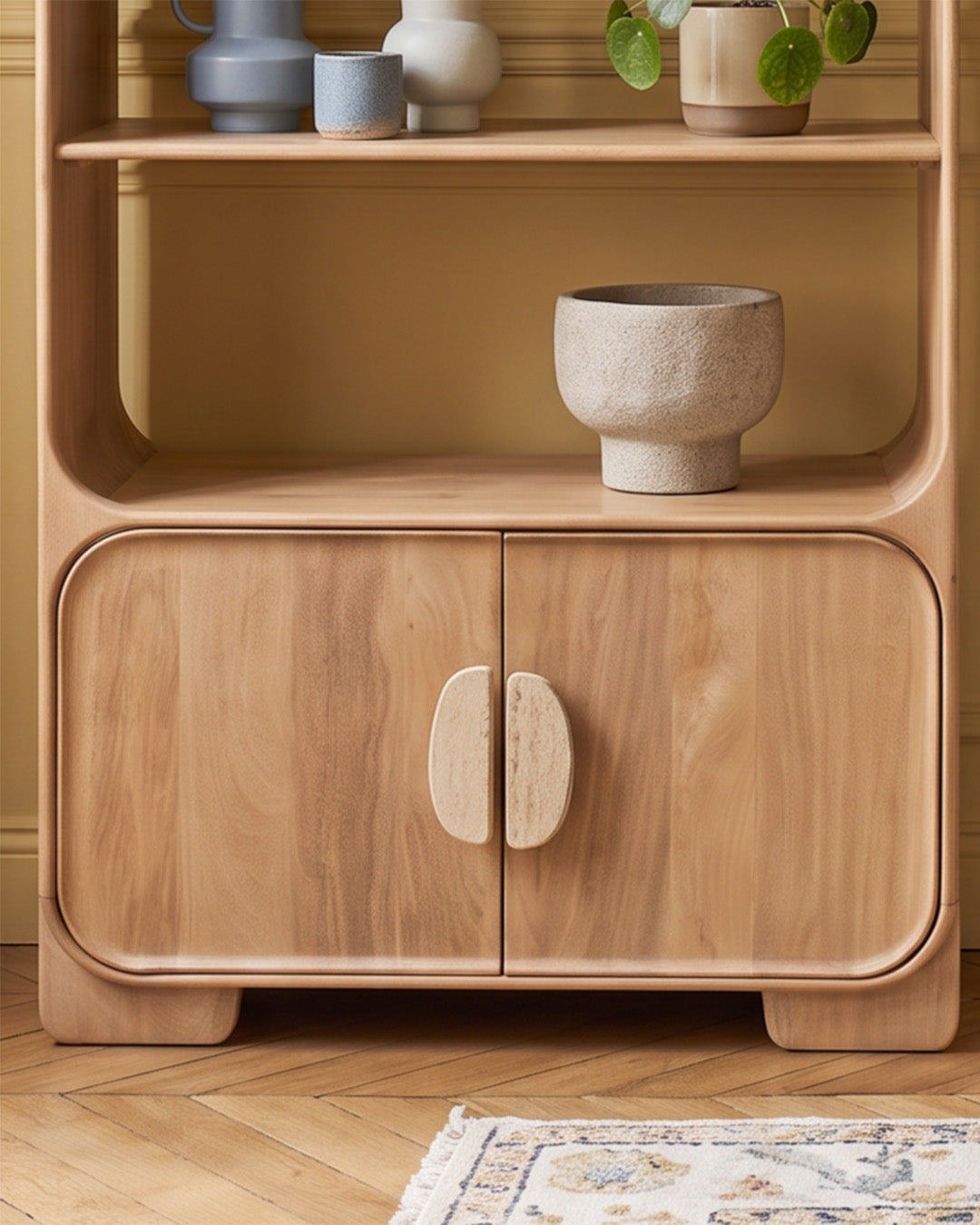 Trave Display Unit Front Cabinet Detail View