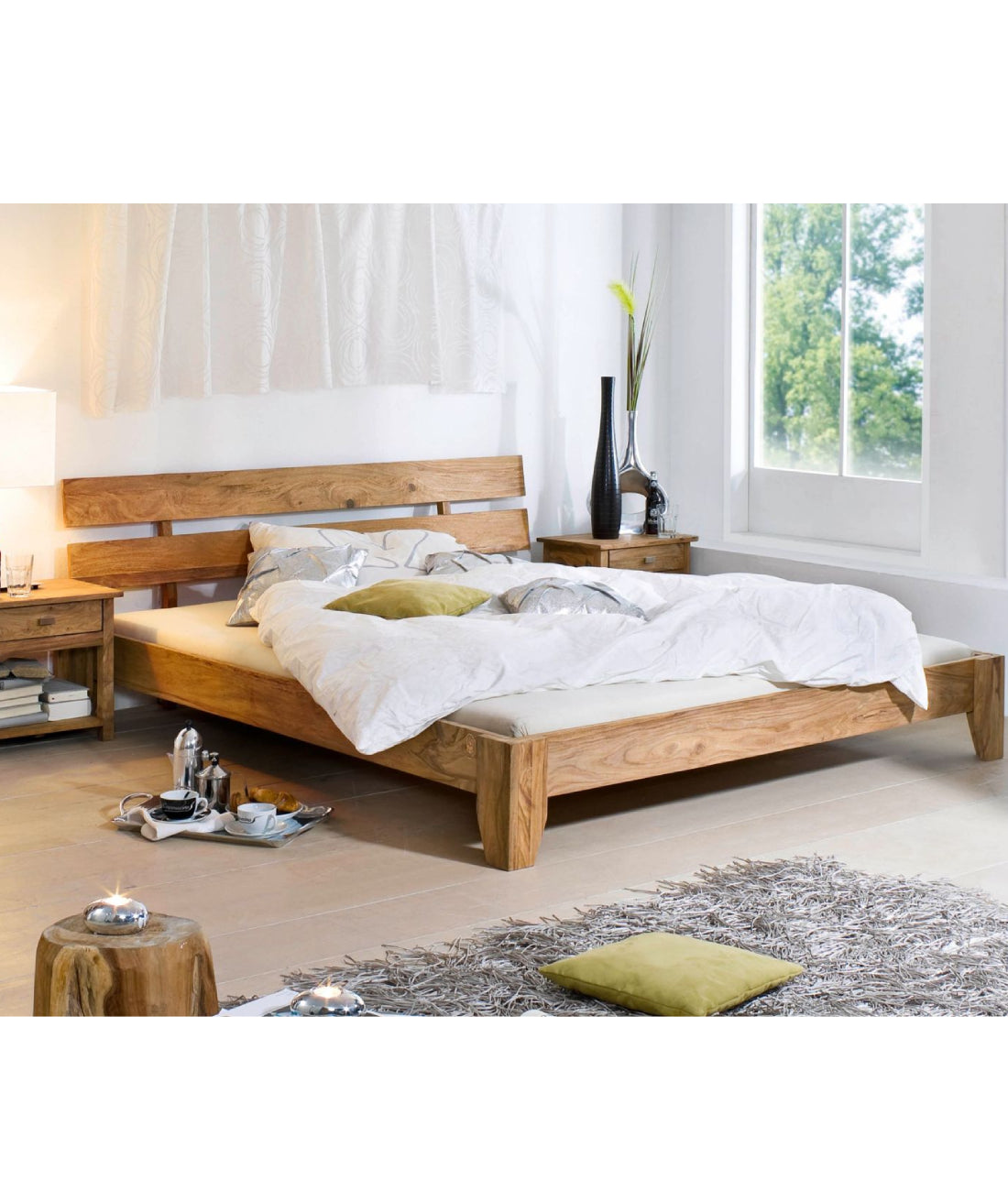 Chilas Bed - Ramgarh Crafts