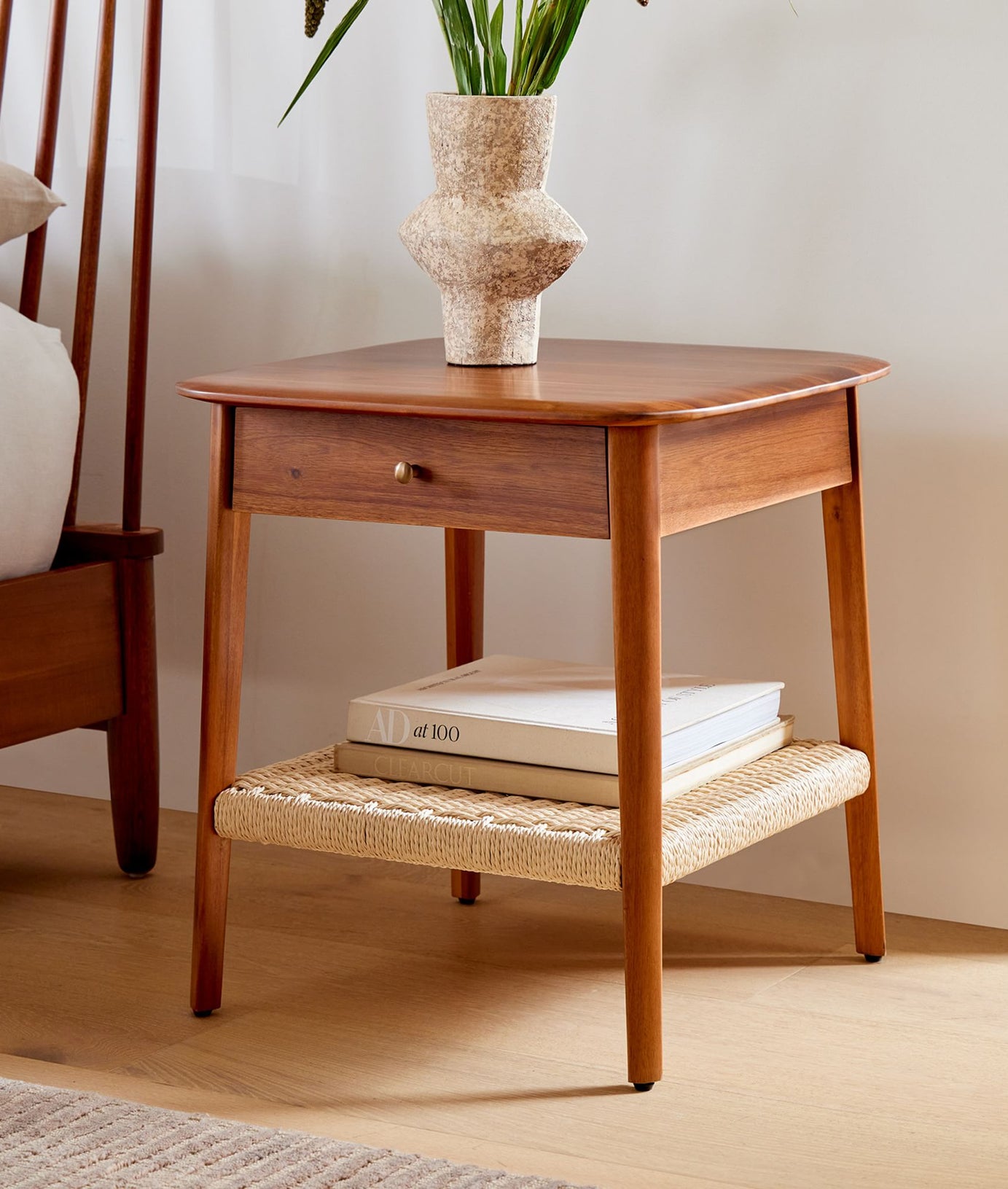 Blender Bed Side - Ramgarh Crafts