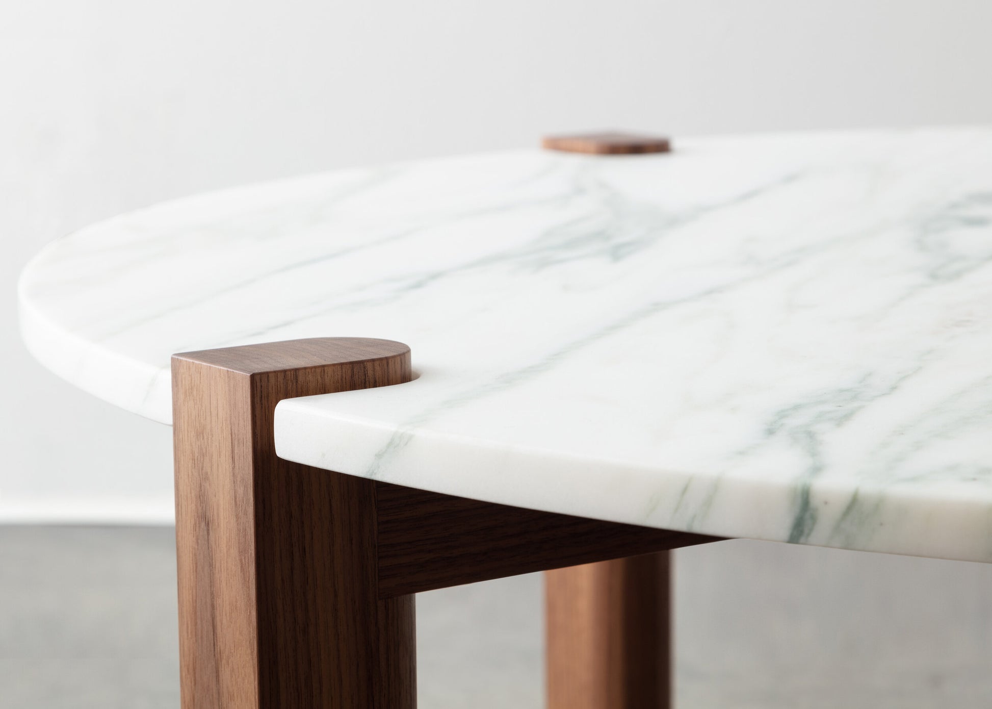 Brooks Round Coffee Table - Ramgarh Crafts
