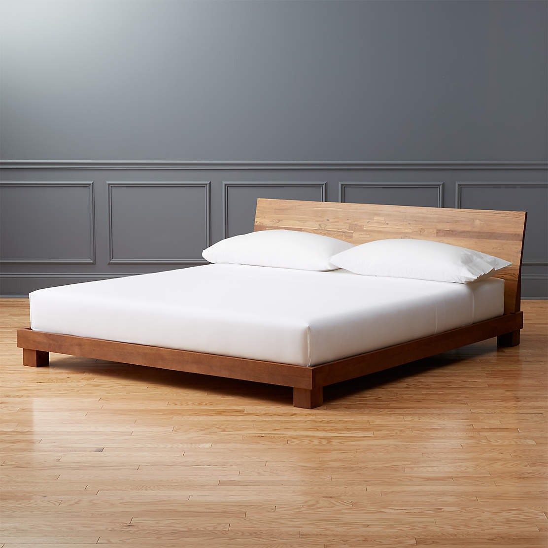 Budmore Bed - Ramgarh Crafts