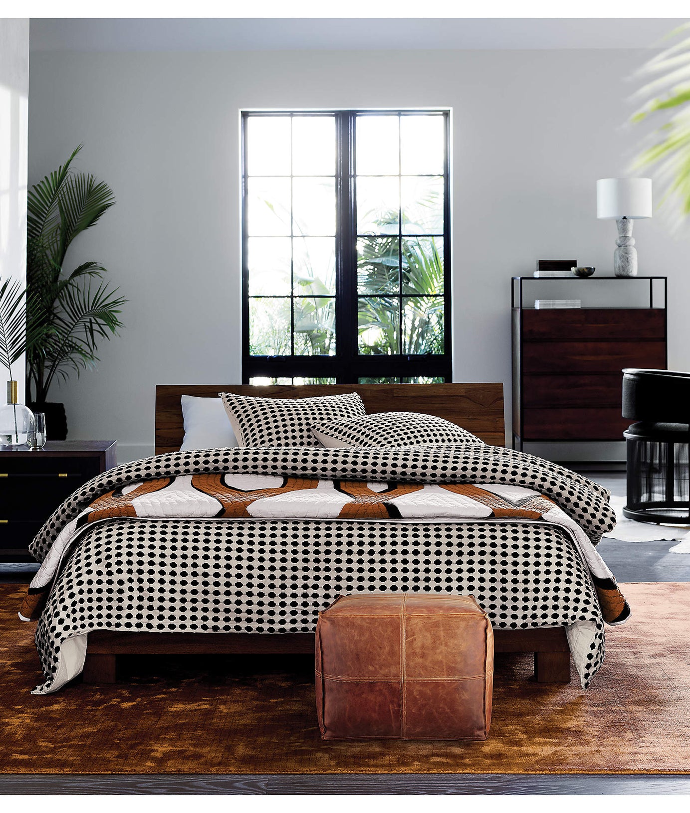 Budmore Bed - Ramgarh Crafts