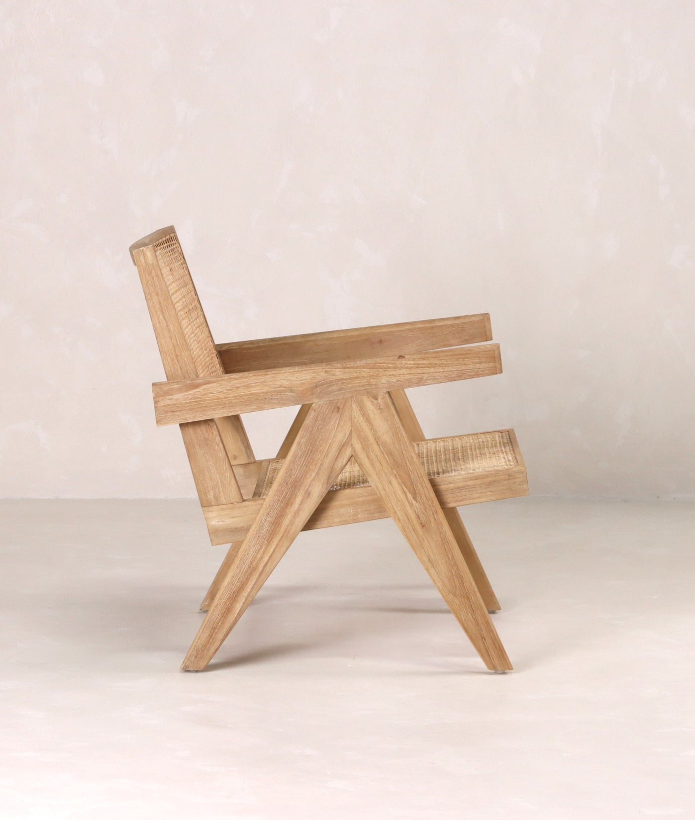 Coco Arm Chair - Ramgarh Crafts