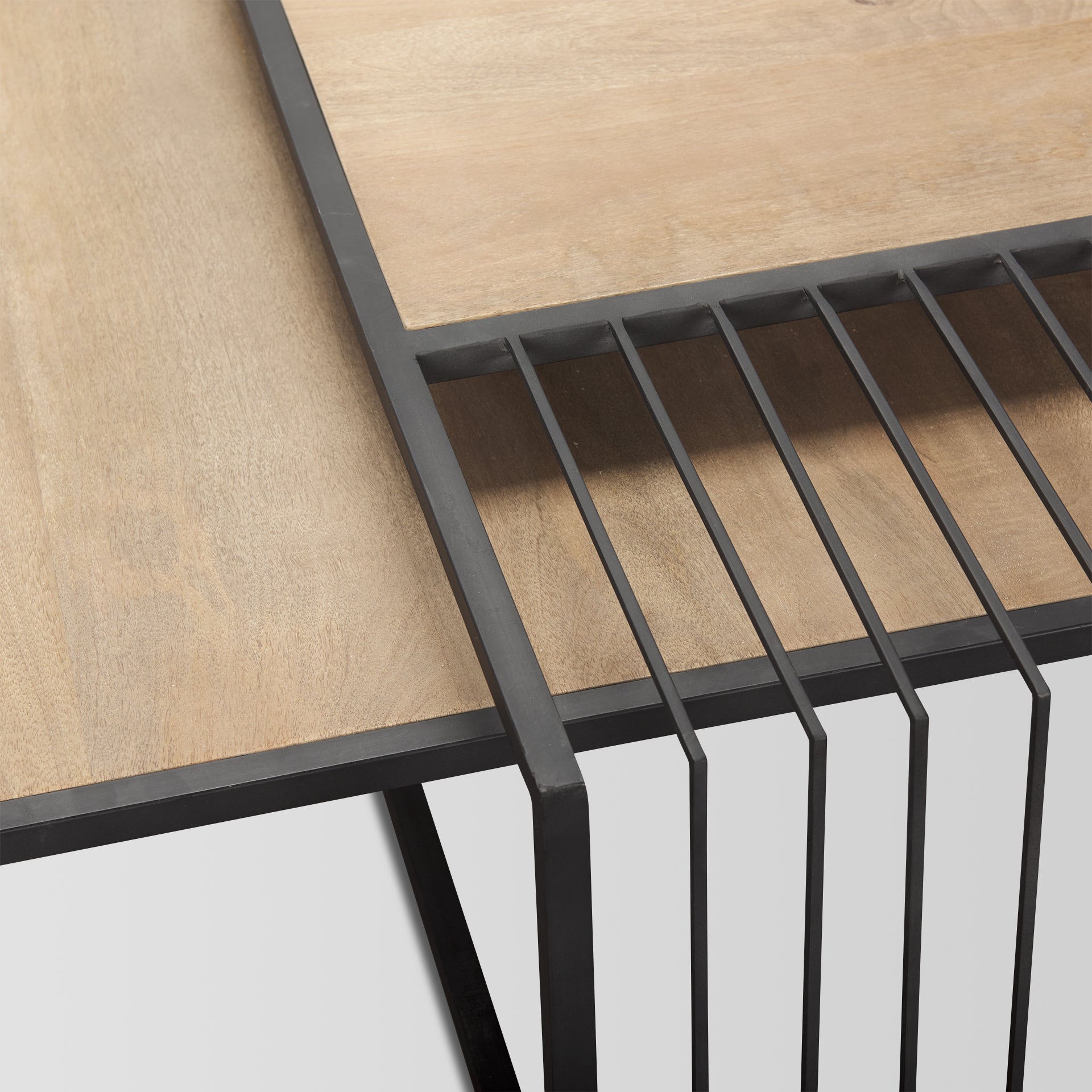 Cryo Coffee Table - Ramgarh Crafts