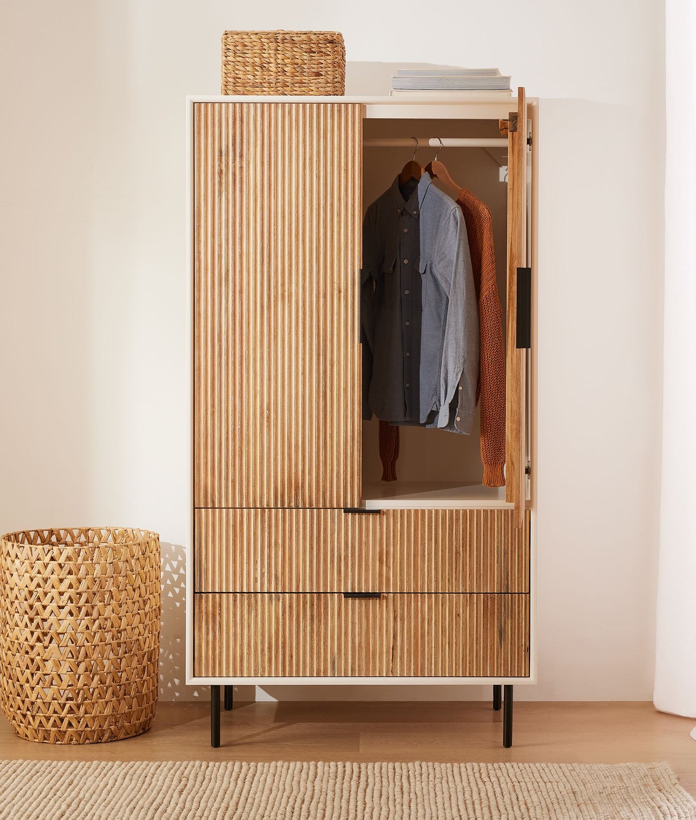 Daria Wardrobe - Ramgarh Crafts