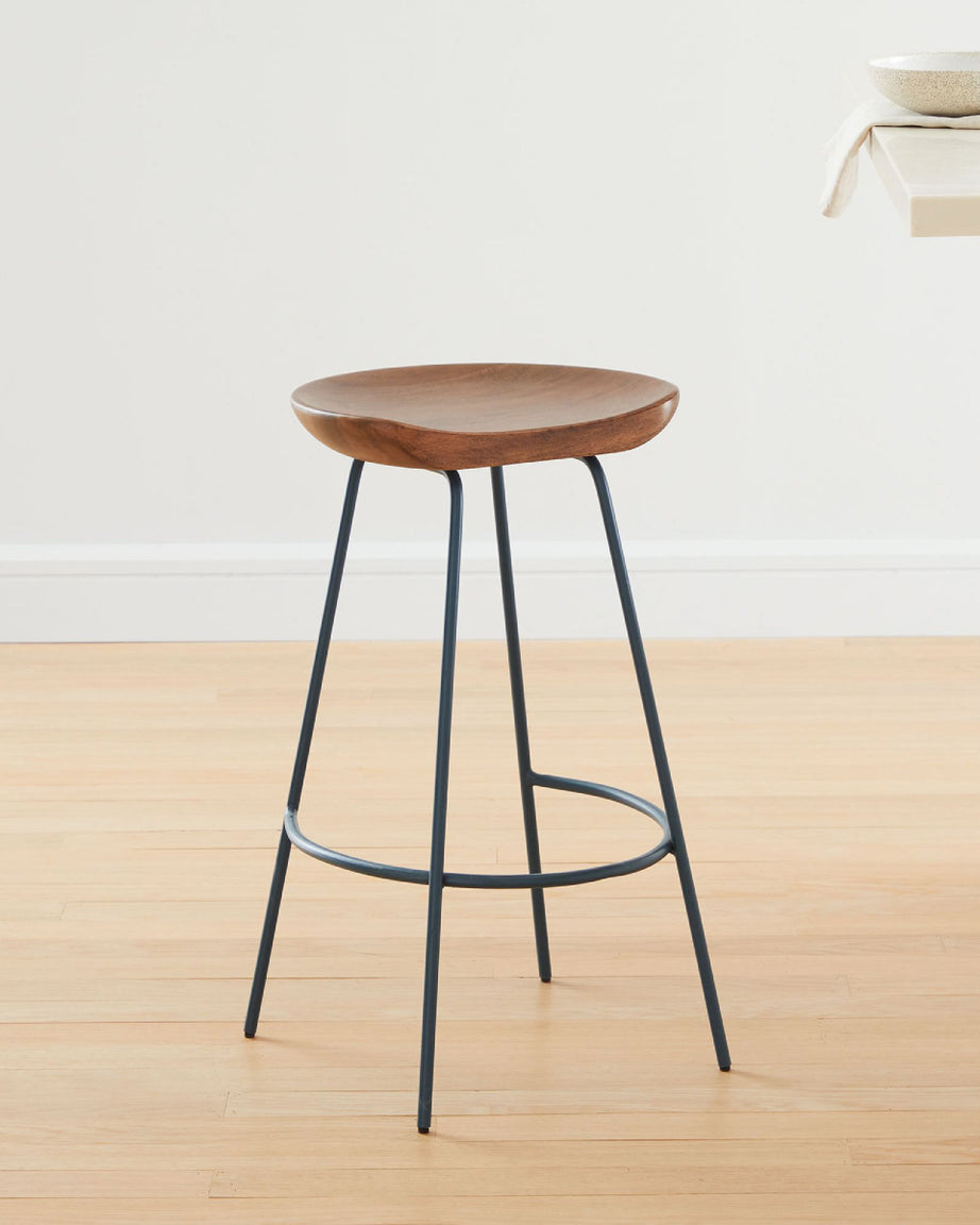 Eric Bar Stool - Ramgarh Crafts