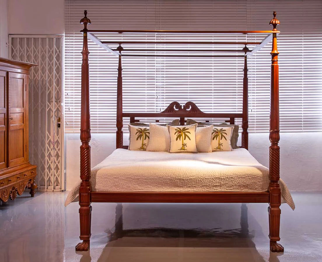 Eurasia Bed - Ramgarh Crafts