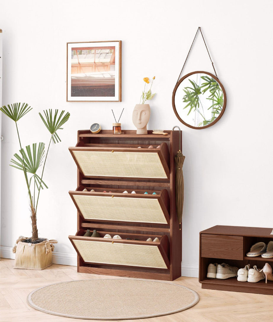 Grapple Shoe Cabinet - Ramgarh Crafts