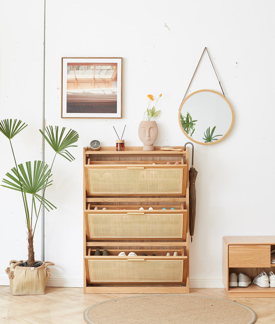 Grapple Shoe Cabinet - Ramgarh Crafts