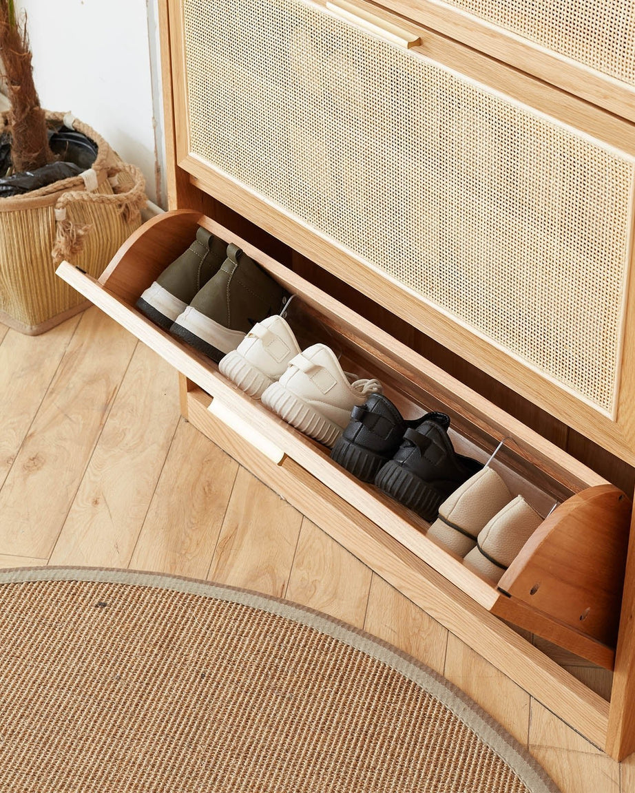 Grapple Shoe Cabinet - Ramgarh Crafts