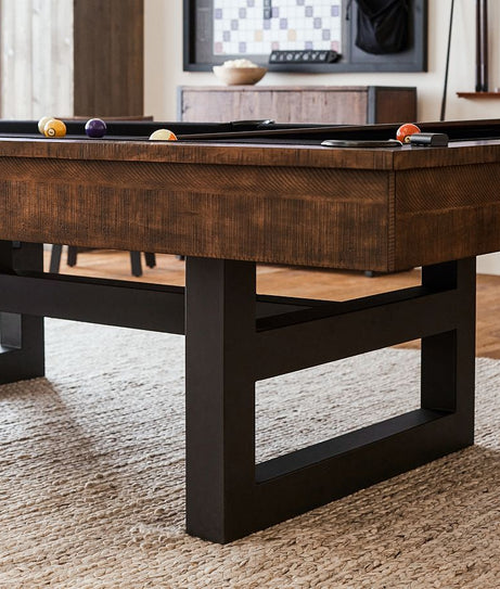 Groot Pool Table