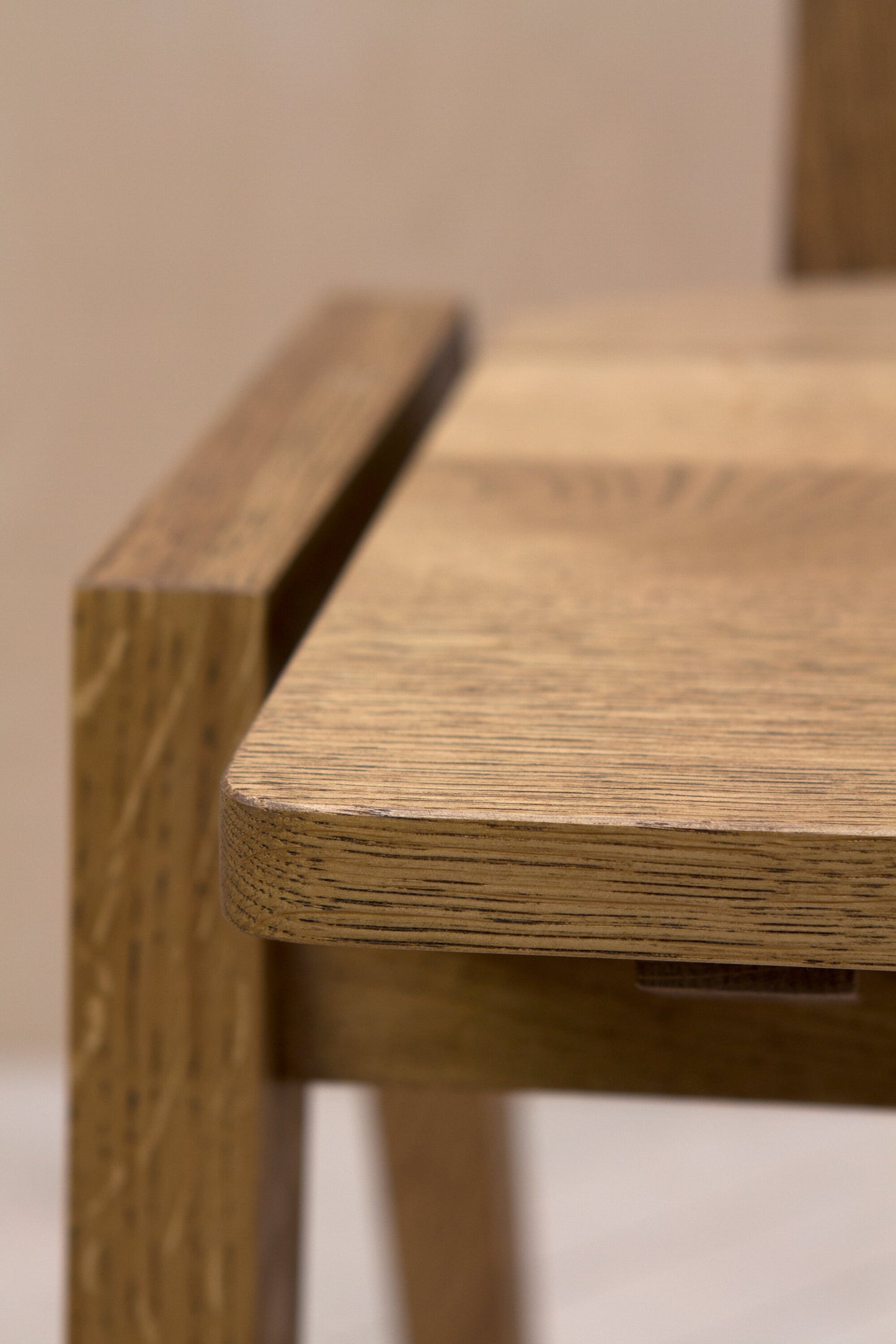 Nyoma Chair