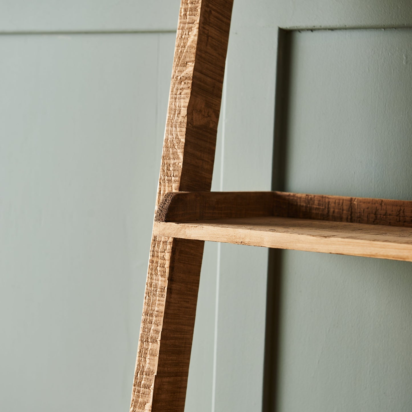 Tamaka Ladder Shelf - Ramgarh Crafts